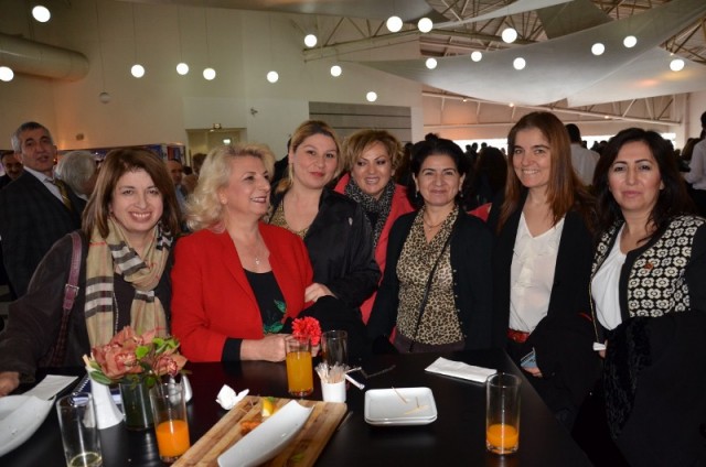 CHP'den, 'Sosyal Demokrat Belediyecilik ve Kentsel Dönüşüm” konferansı 3