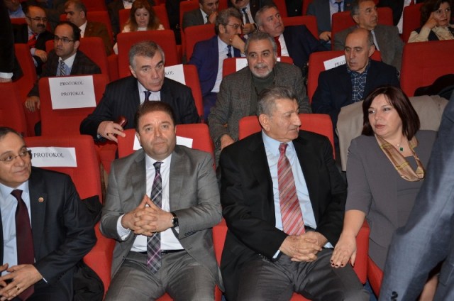 CHP'den, 'Sosyal Demokrat Belediyecilik ve Kentsel Dönüşüm” konferansı 5