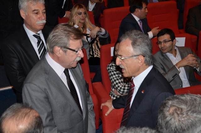 CHP'den, 'Sosyal Demokrat Belediyecilik ve Kentsel Dönüşüm” konferansı 6