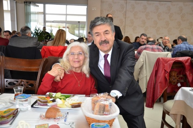 CHP Fatih, Dr. Cengiz Alp’i meclise yolluyor 21