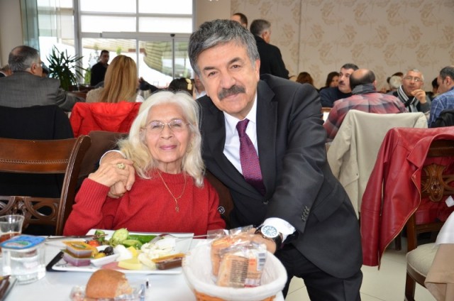 CHP Fatih, Dr. Cengiz Alp’i meclise yolluyor 22