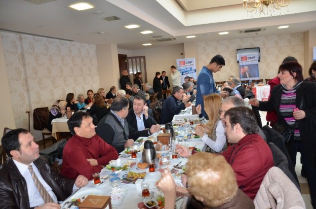 CHP Fatih, Dr. Cengiz Alp’i meclise yolluyor 39