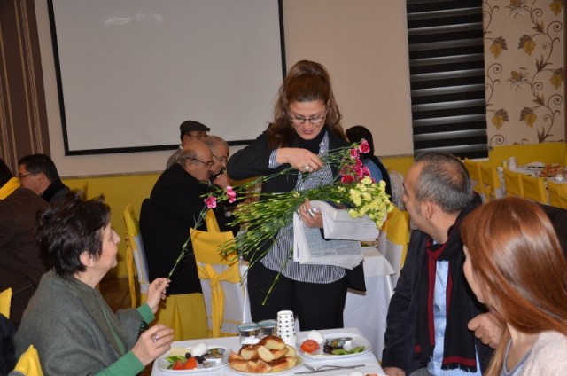 CHP Beyoğlu ilçe örgütünün, Yiğit insanları Dr. Cengiz Alp’i ağırladı 25