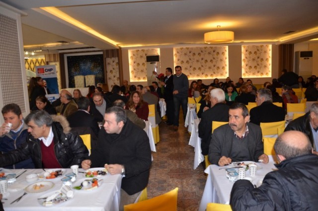 CHP Beyoğlu ilçe örgütünün, Yiğit insanları Dr. Cengiz Alp’i ağırladı 31