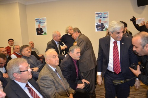 Dursun Bulut Adaylık açıklamasında İzdiham 40