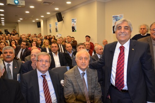 Dursun Bulut Adaylık açıklamasında İzdiham 43