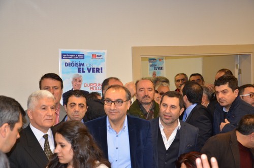 Dursun Bulut Adaylık açıklamasında İzdiham 56