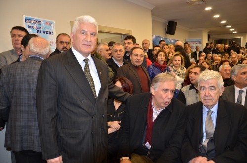 Dursun Bulut Adaylık açıklamasında İzdiham 60