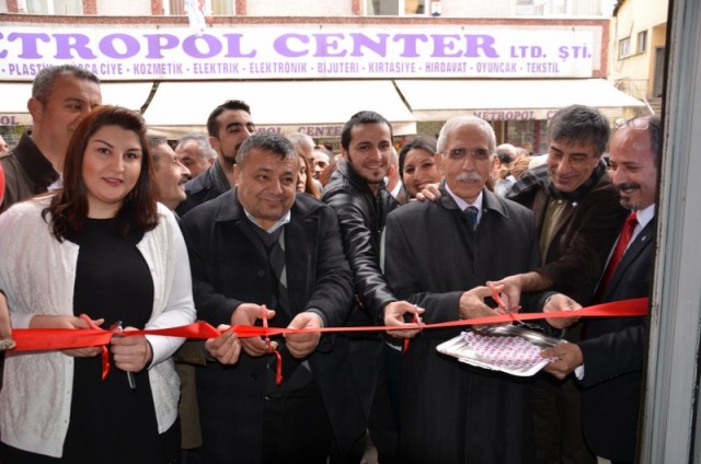 CHP Kağıthane, Nurtepe'de irtibat börosu açtı 1