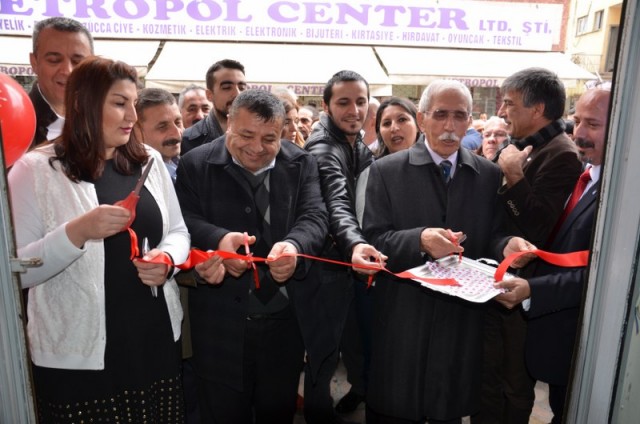 CHP Kağıthane, Nurtepe'de irtibat börosu açtı 34