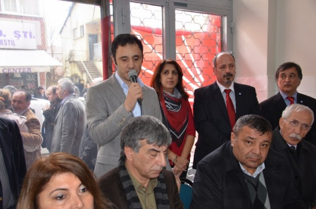 CHP Kağıthane, Nurtepe'de irtibat börosu açtı 63