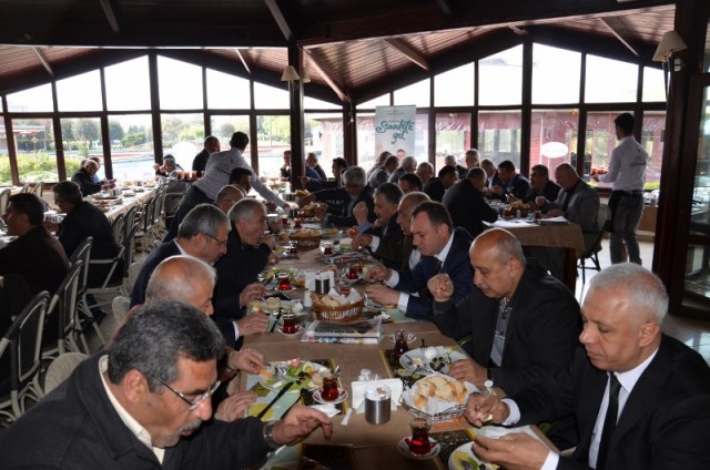 Saadet Partisi'nden, Birlik, Beraberlik ve Dayanışma Kahvaltısı 12