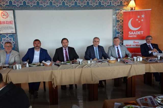 Saadet Partisi'nden, Birlik, Beraberlik ve Dayanışma Kahvaltısı 20