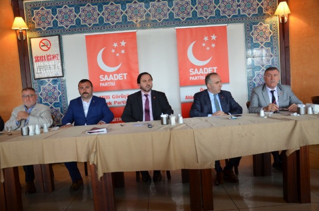 Saadet Partisi'nden, Birlik, Beraberlik ve Dayanışma Kahvaltısı 32