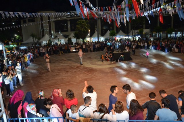 Kardeşlik Karadenizdir festivali Kağıthane'de başladı 53