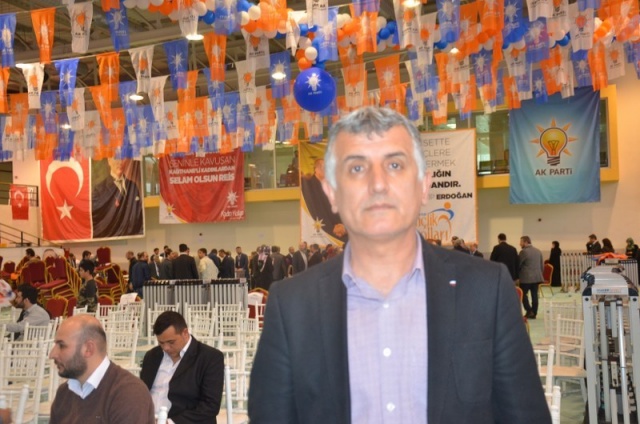 AK Parti Kâğıthane’nin yeni başkanı Mevlüt Öztekin 23