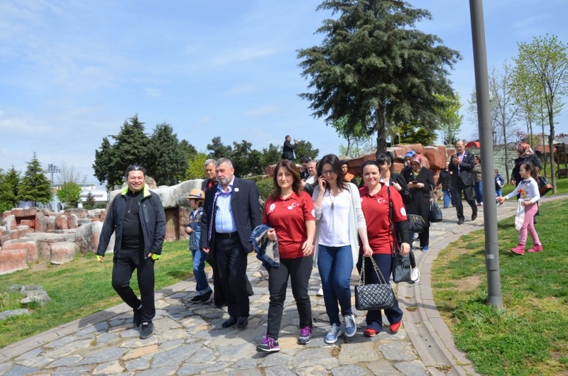 Gaziosmanpaşa Hastanesi'den, “Sağlıklı Kalpler İçin Elele” etkinliği 12
