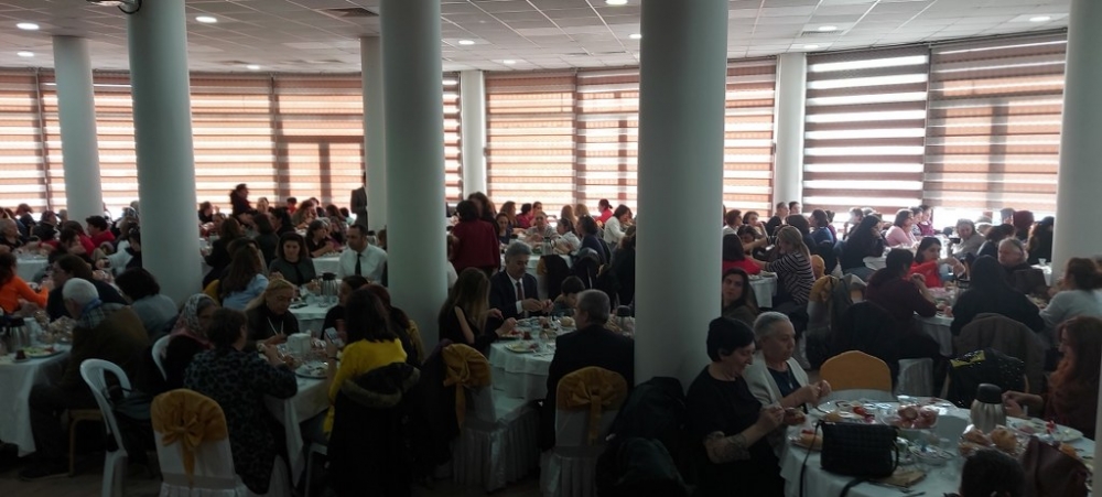 Nurtepe Cemevi'nin düzenlediği 8 Mart kadınlar günü etkinliği 16