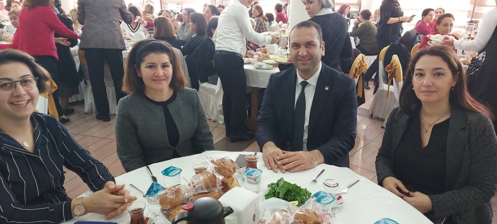 Nurtepe Cemevi'nin düzenlediği 8 Mart kadınlar günü etkinliği 8