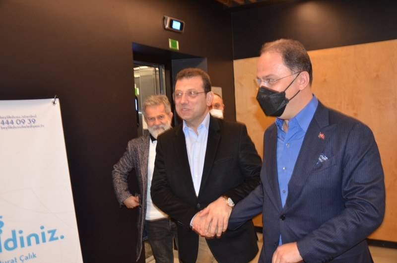 TÜRKİYE’NİN EN BÜYÜK FOSİL AĞACI BEYLİKDÜZÜ’NDE 18