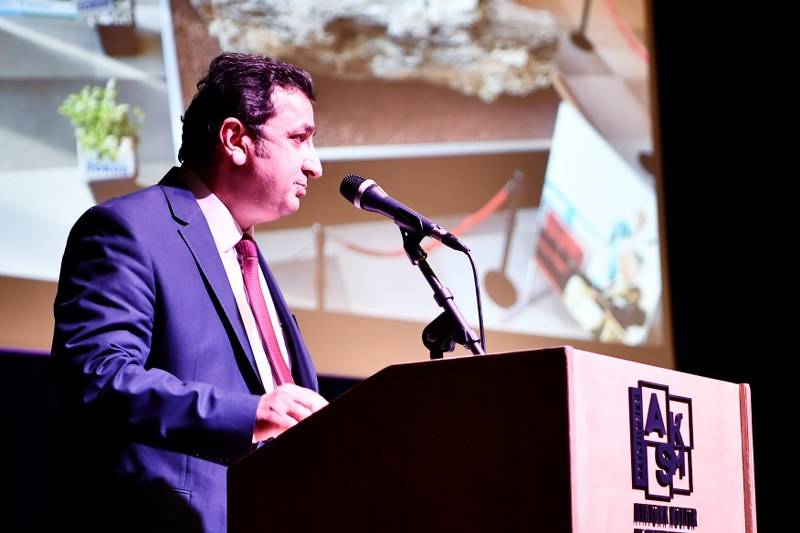 TÜRKİYE’NİN EN BÜYÜK FOSİL AĞACI BEYLİKDÜZÜ’NDE 3