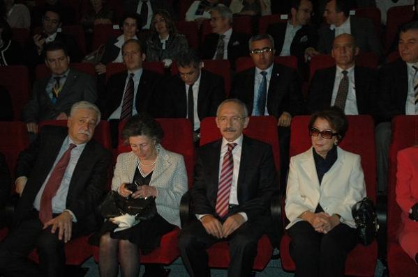 Erdal İnönü Anma 2