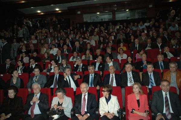 Erdal İnönü Anma 3