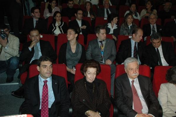 Erdal İnönü Anma 5