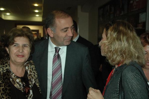 Erdal İnönü Anma 8