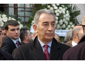 Sarıgül'ün babası toprağa verildi