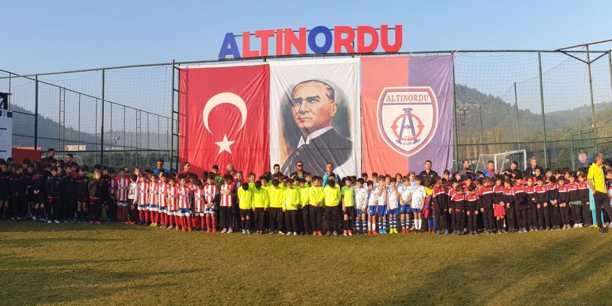 Altınordu'nun MTU Hallen Cup gururu