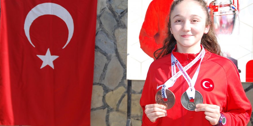 Dünya Karate Şampiyonası'nda ikinci olan Damla, Denizli'nin gururu oldu