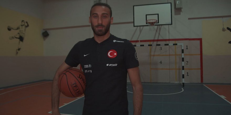 Cenk Tosun: Futbolcu olduğumu EURO 2016'da anladım