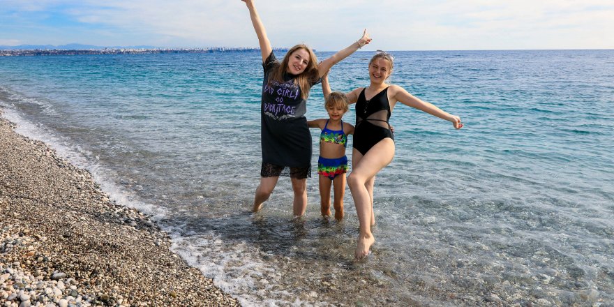 ANTALYA'DA YAZDAN KALMA GÜNLER