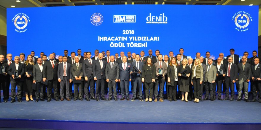 DENİZLİ VE UŞAK'TAN EN ÇOK İHRACAT YAPAN 40 FİRMAYA PLAKET