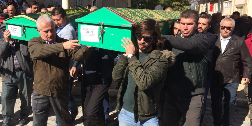 DERE YATAĞINDA ÖLÜ BULUNAN YÖNETMEN TÜRKEL, TOPRAĞA VERİLDİ