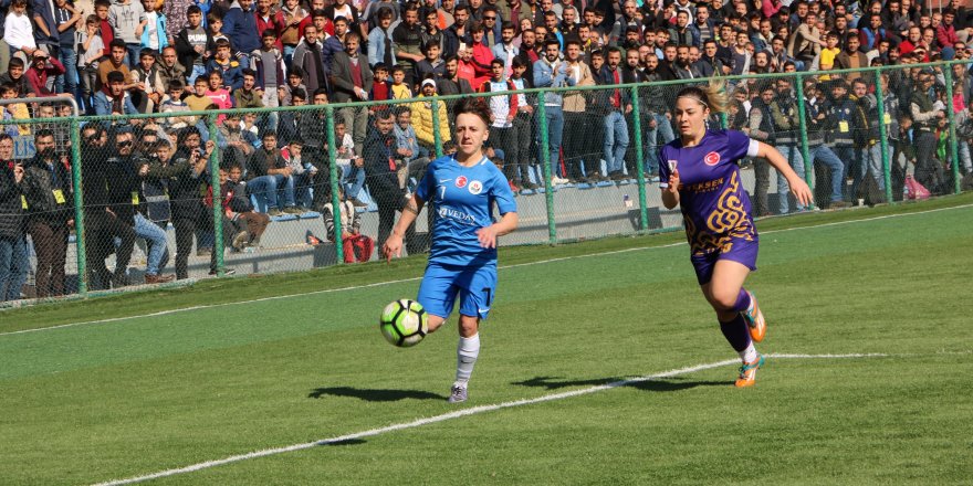 HAKKARİGÜCÜ - ANKARA FOMGET GENÇLİK VE SPOR: 2-1