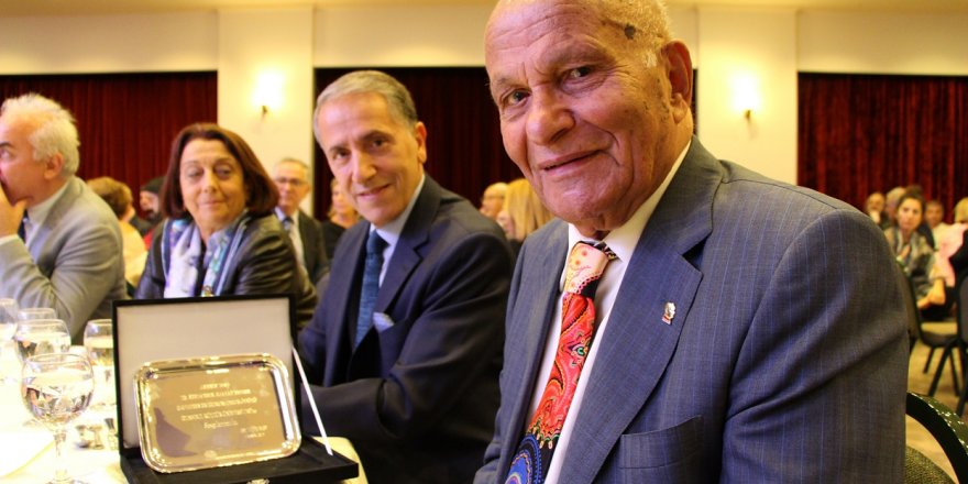 SANATSEVER KURUM ÖDÜLÜ İKÜ’NÜN OLDU