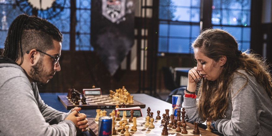 RED BULL CHESS MASTERS'DA ELEMELER BAŞLIYOR