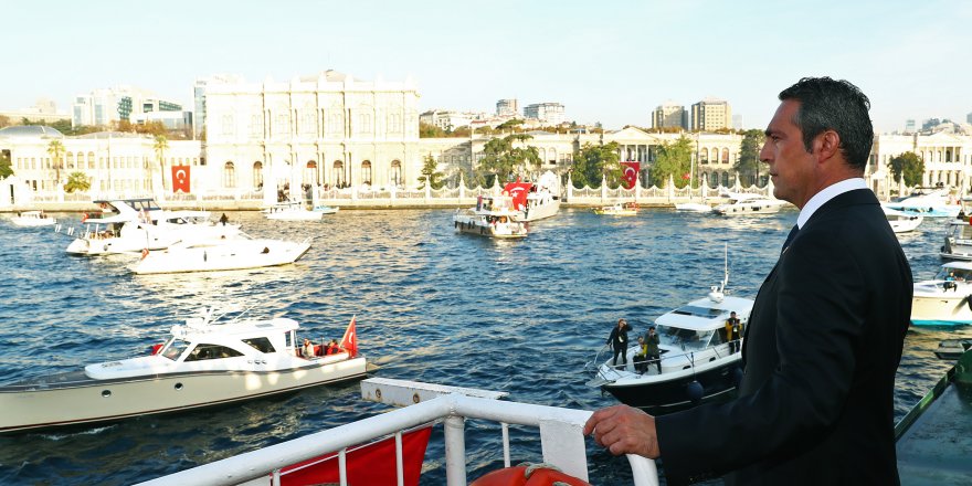 FENERBAHÇE, DOLMABAHÇE SARAYI AÇIKLARINDAKİ TÖRENLE ATATÜRK'Ü ANDI