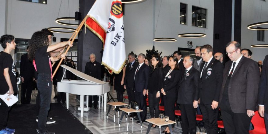 BEŞİKTAŞ BAŞKANI ÇEBİ, ULU ÖNDER ATATÜRK'Ü ANMA TÖRENİNE KATILDI