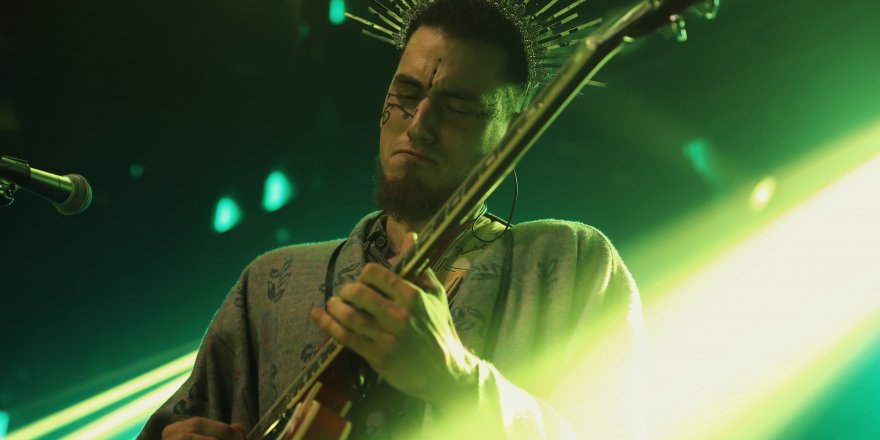 EVRENCAN GÜNDÜZ VE UZAYLILAR, İKÜ’DE