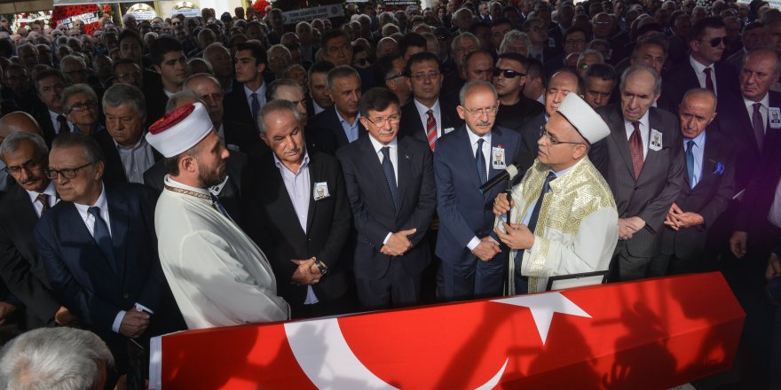 MÜMTAZ SOYSAL SON YOLCULUĞUNA UĞURLANDI