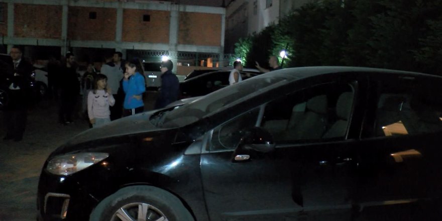 BAĞCILAR'DA BİR KADIN TARTIŞTIĞI KOMŞUSUNU SİLAHLA YARALADI