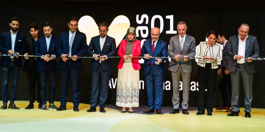 01 BURDA ALIŞVERİŞ MERKEZİ 150 MİLYON DOLAR YATIRIM İLE AÇILDI