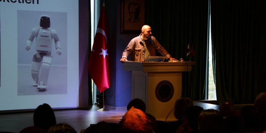 “DİJİTAL DÖNÜŞÜMÜN SONRAKİ AŞAMASI YAPAY ZEKA DÖNÜŞÜMÜ”