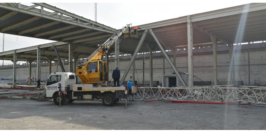 ATATÜRK HAVALİMANI KARGO BÖLÜMÜNDE YIKIM ÇALIŞMALARI (1)