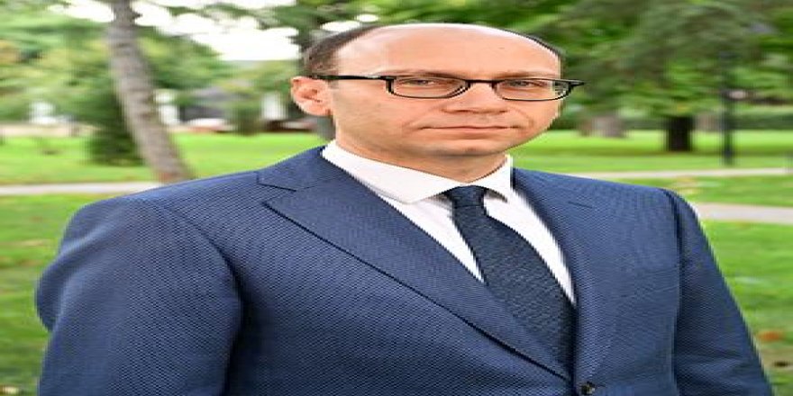 İ.Ü CERRAHPAŞA REKTÖRÜ PROF. AYDIN'A AMERİKAN ORTOPEDİK CERRAHLAR AKADEMİSİ'NDEN  "GELİŞEN LİDER ÖDÜLÜ" 