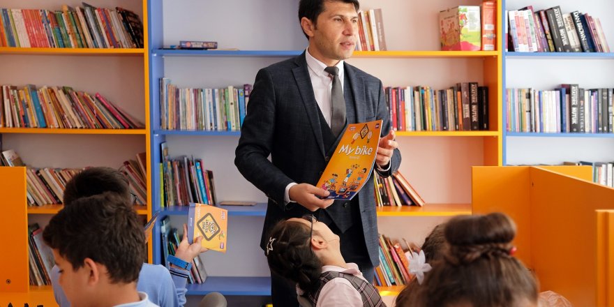 PES ETMEYEN ÖĞRETMENLERİN BAŞARI HİKAYELERİ ÖLÜMSÜZLEŞTİRİLDİ