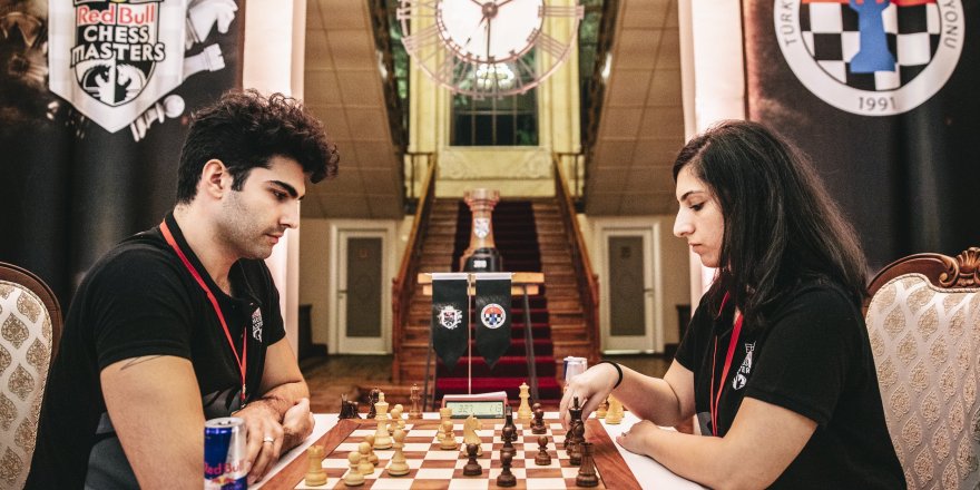 RED BULL CHESS MASTERS'DA ŞAMPİYON MARMARA BÖLGESİ